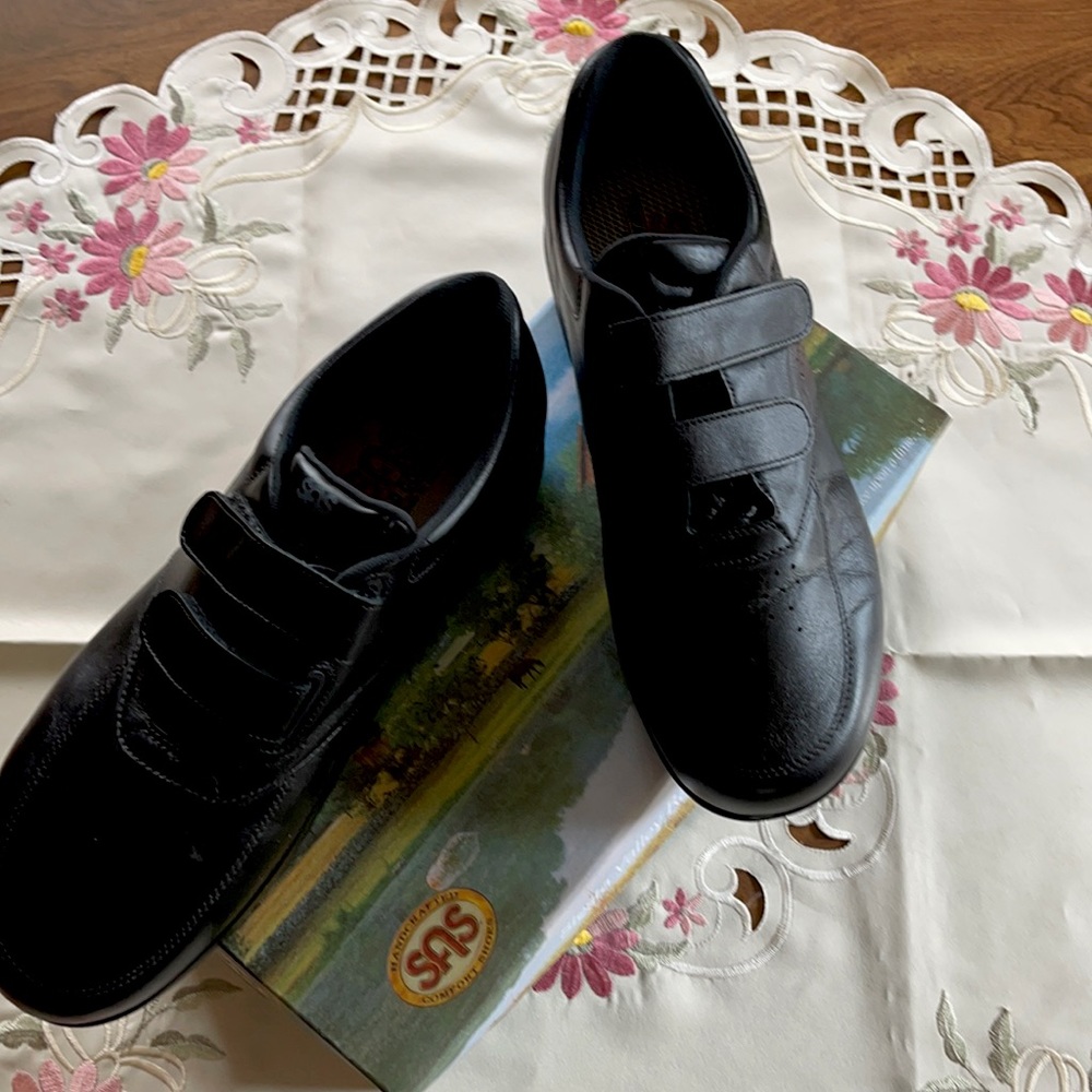 SAS Men’s Comfort Walking Shoe. NIB 11.5 M